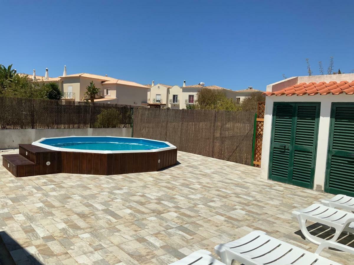 Guest House Alfarrobeiras Albufeira Exterior photo