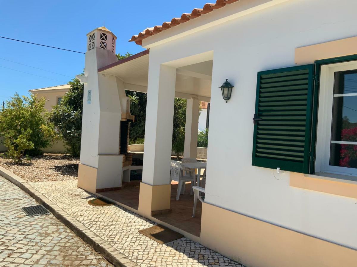 Guest House Alfarrobeiras Albufeira Exterior photo