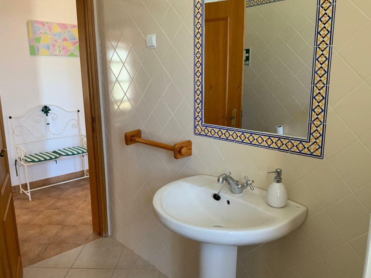 Guest House Alfarrobeiras Albufeira Exterior photo