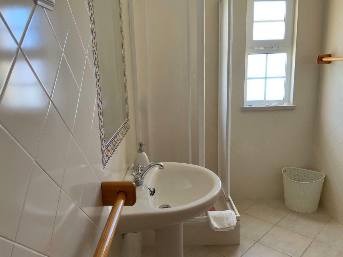 Guest House Alfarrobeiras Albufeira Exterior photo