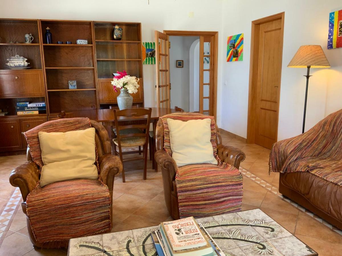 Guest House Alfarrobeiras Albufeira Exterior photo
